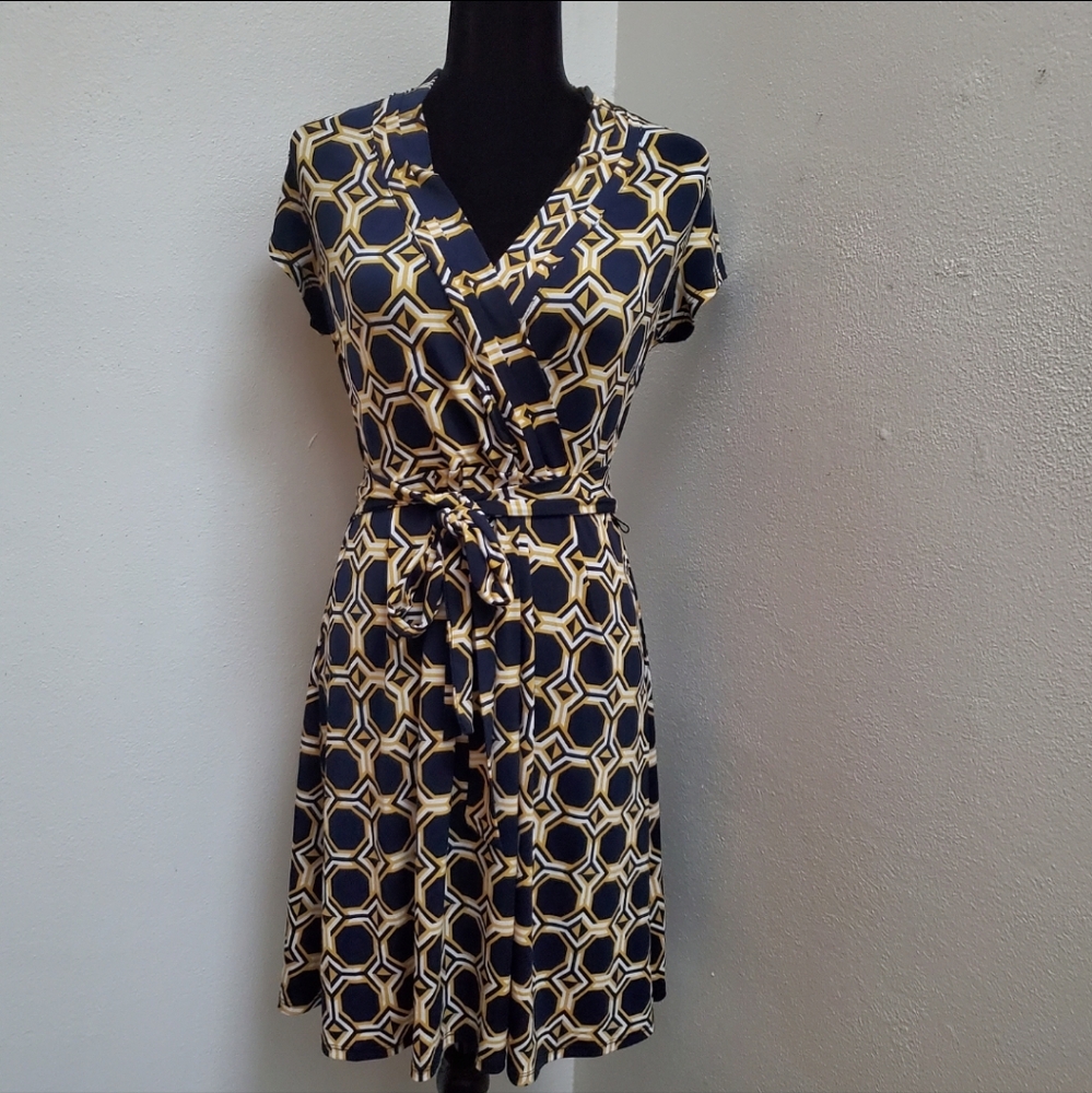 Wrap Dress Liz Claiborne Navy, White and Gold Geometric Print Size S